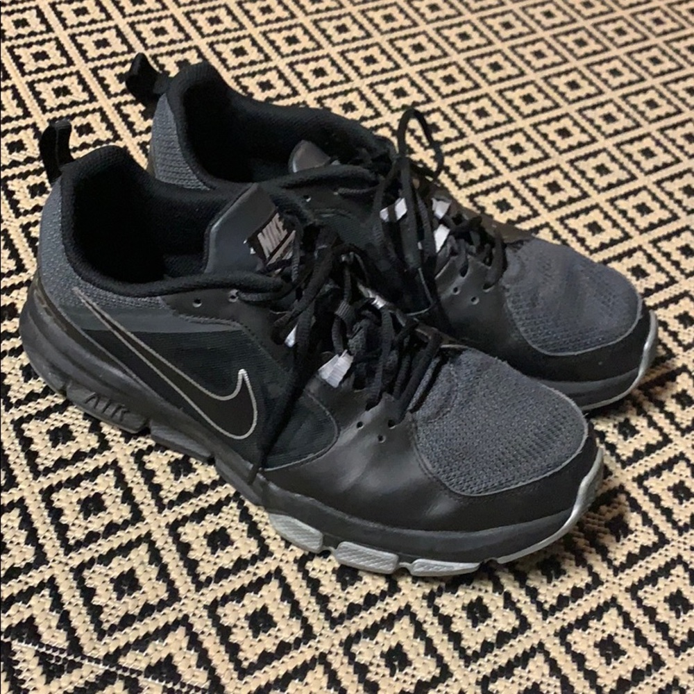 Men’s NIKE Training shoes. Very gently worn.